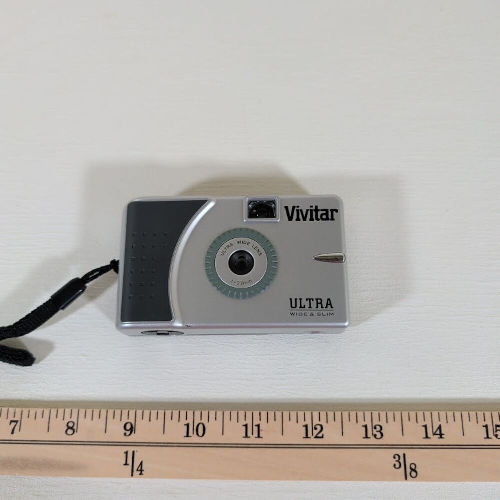 Vivitar Ultra Wide & Slim 35mm Film Camera Silver Untested Cult Status Lomograph